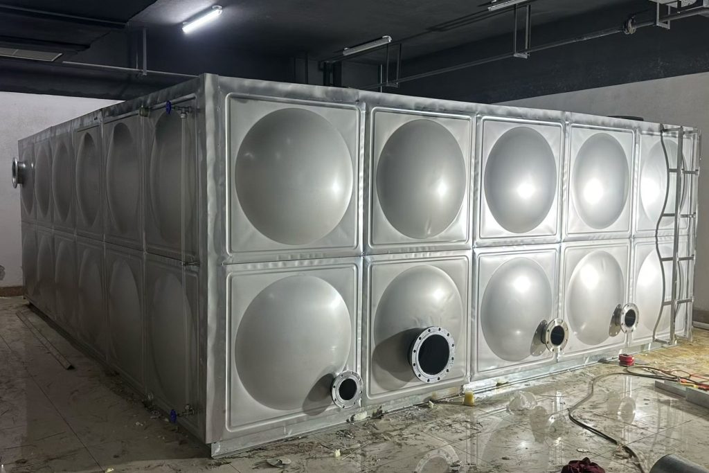 无锡全新定制组合式不锈钢水箱国标材质结构稳固，长期使用安全省心